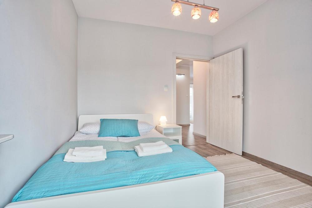 Family Apartment By Tyzenhauz Cracovia Exterior foto