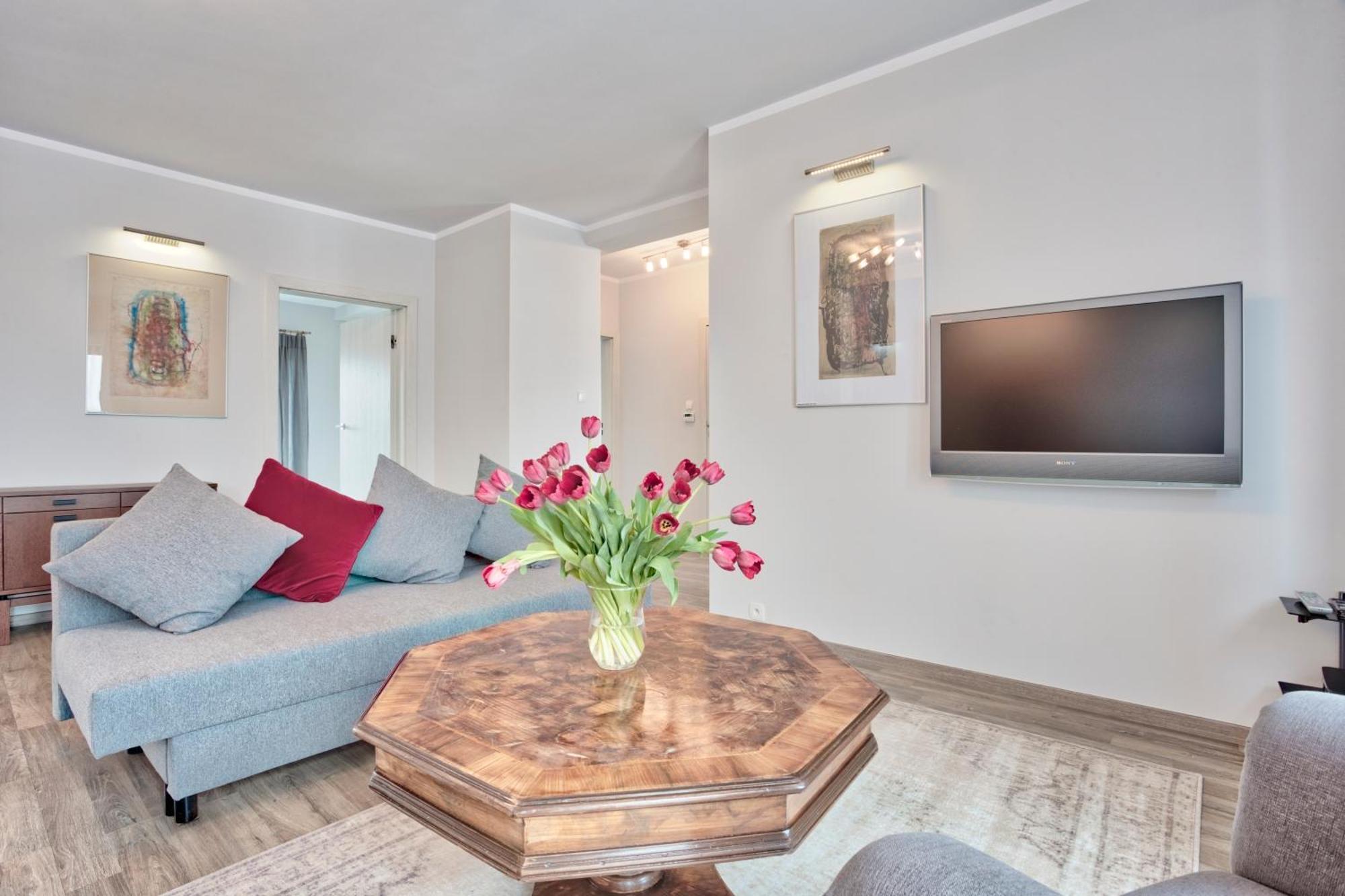Family Apartment By Tyzenhauz Cracovia Exterior foto